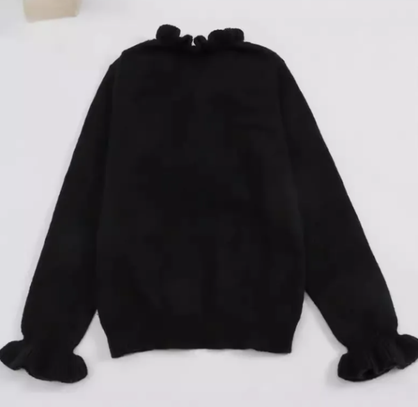 V-neck Ruffled Knitted Sweater - Image 2